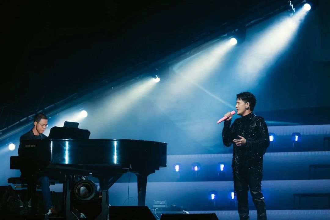 อ๊อฟ - ปองศักดิ์ รัตนพงษ์