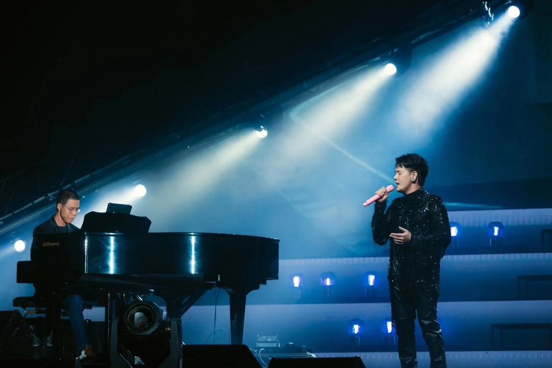 อ๊อฟ - ปองศักดิ์ รัตนพงษ์