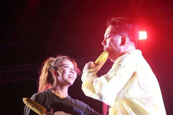 อ๊อฟ - ปองศักดิ์ รัตนพงษ์