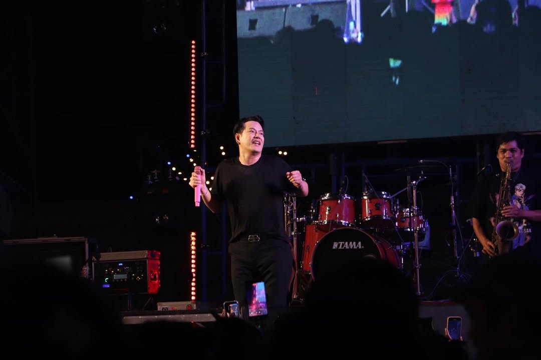 อ๊อฟ - ปองศักดิ์ รัตนพงษ์