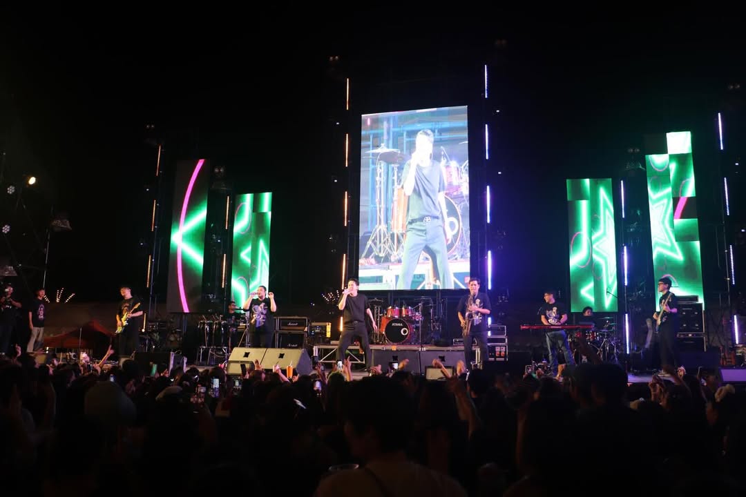 อ๊อฟ - ปองศักดิ์ รัตนพงษ์