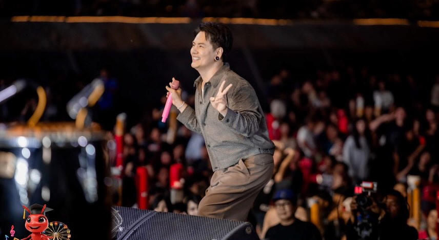 อ๊อฟ - ปองศักดิ์ รัตนพงษ์