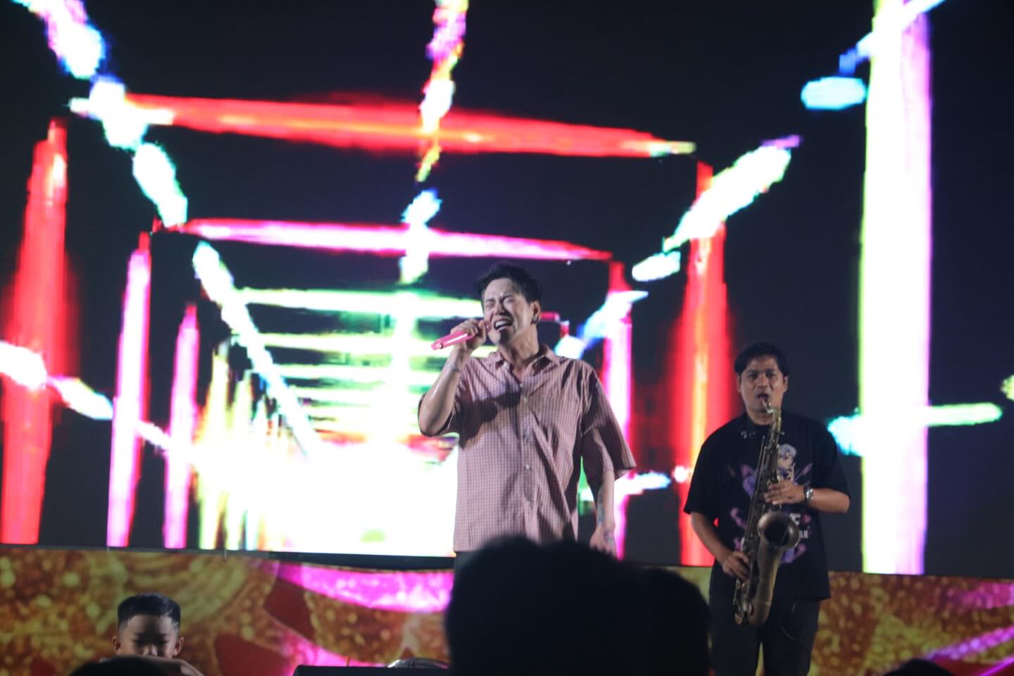 อ๊อฟ - ปองศักดิ์ รัตนพงษ์