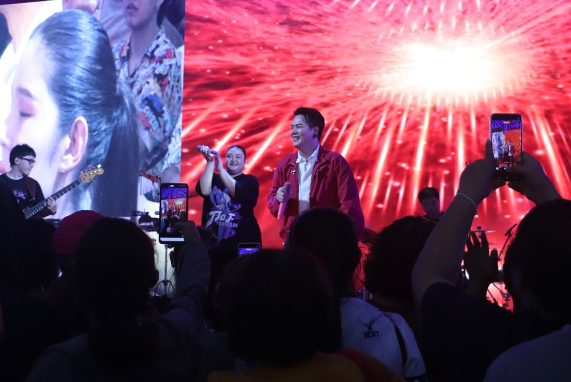 อ๊อฟ - ปองศักดิ์ รัตนพงษ์