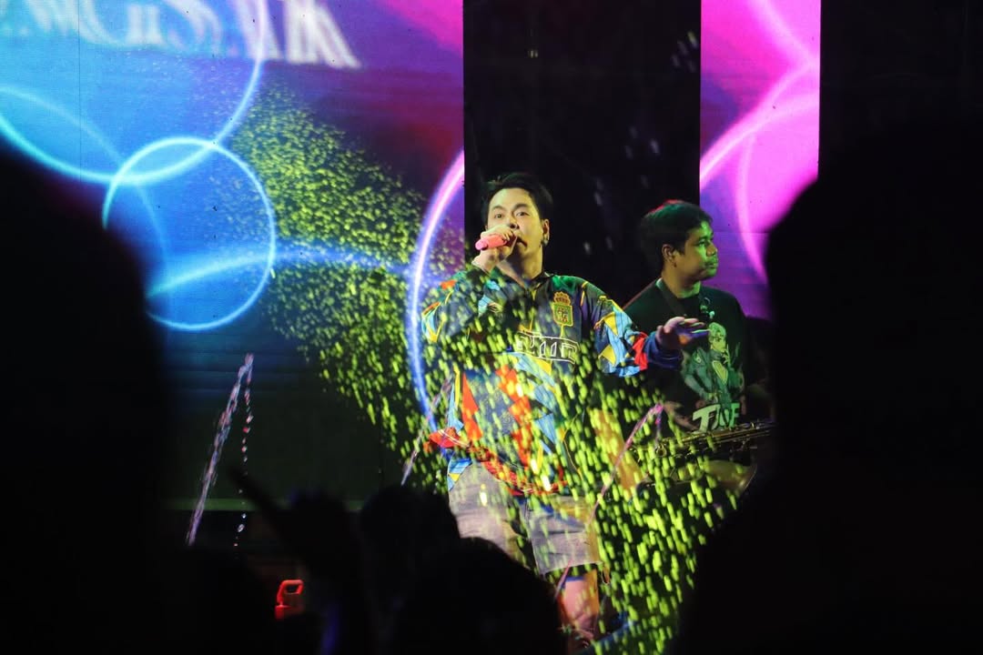 อ๊อฟ - ปองศักดิ์ รัตนพงษ์