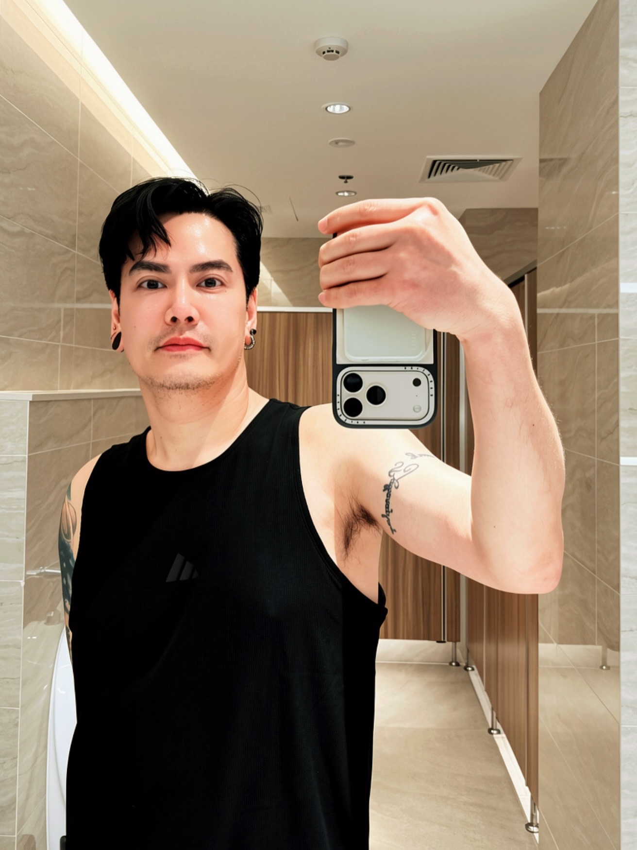 อ๊อฟ - ปองศักดิ์ รัตนพงษ์