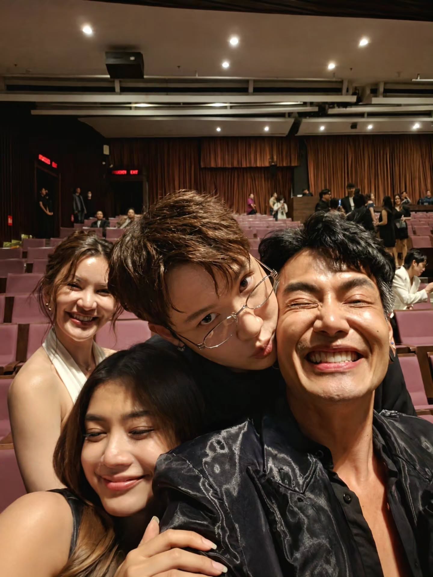 อ๊อฟ - ปองศักดิ์ รัตนพงษ์