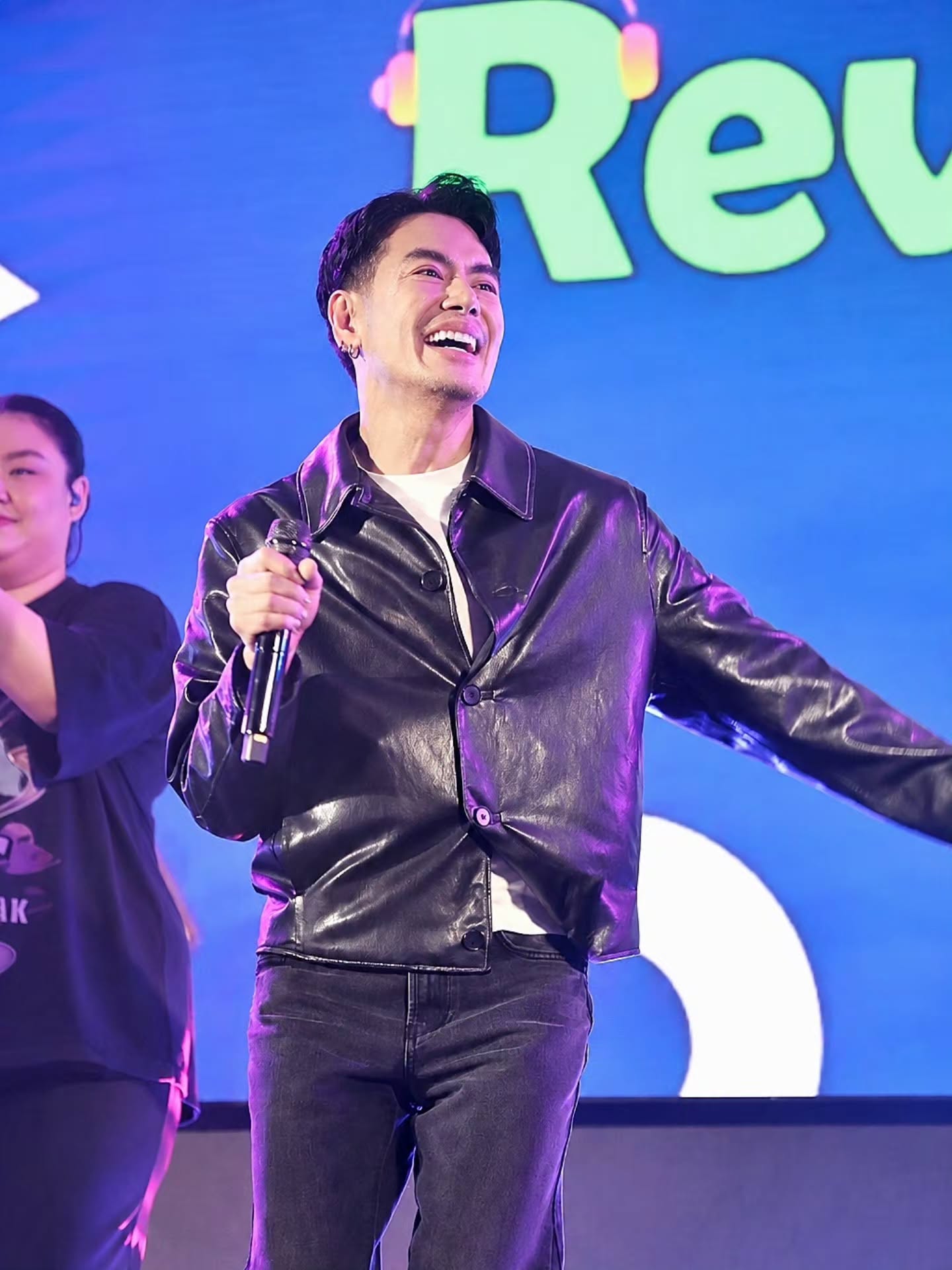 อ๊อฟ - ปองศักดิ์ รัตนพงษ์