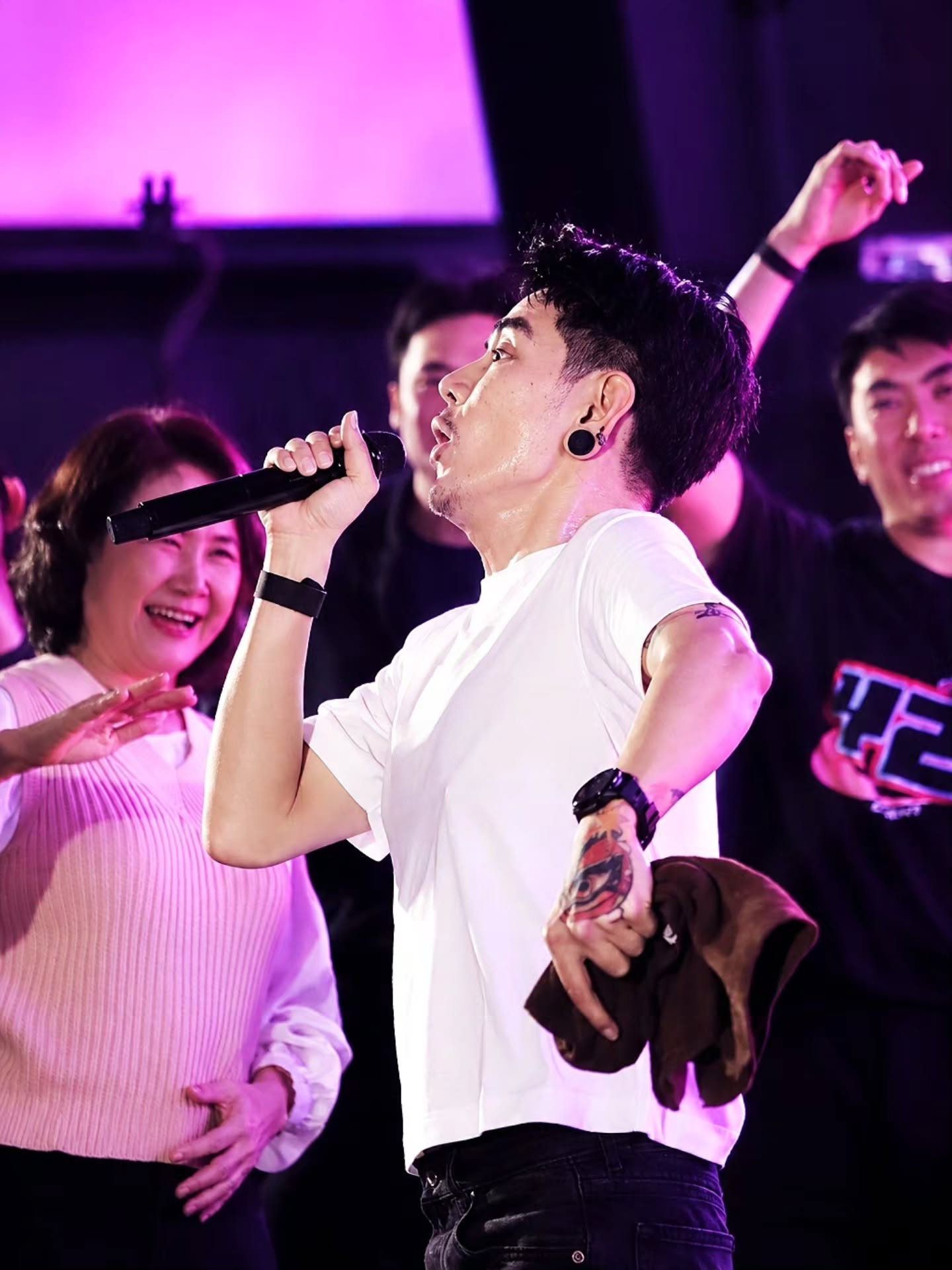 อ๊อฟ - ปองศักดิ์ รัตนพงษ์