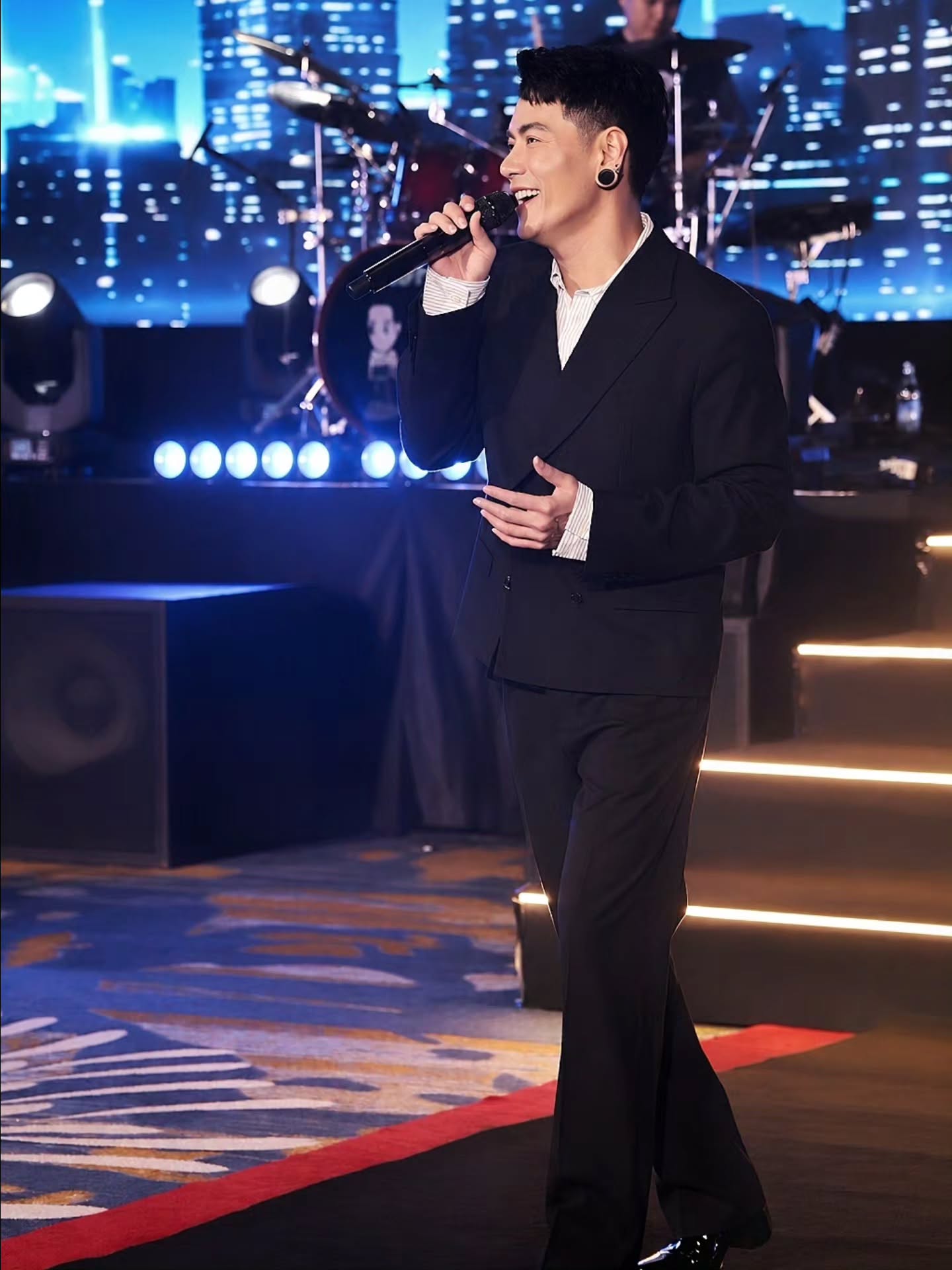 อ๊อฟ - ปองศักดิ์ รัตนพงษ์