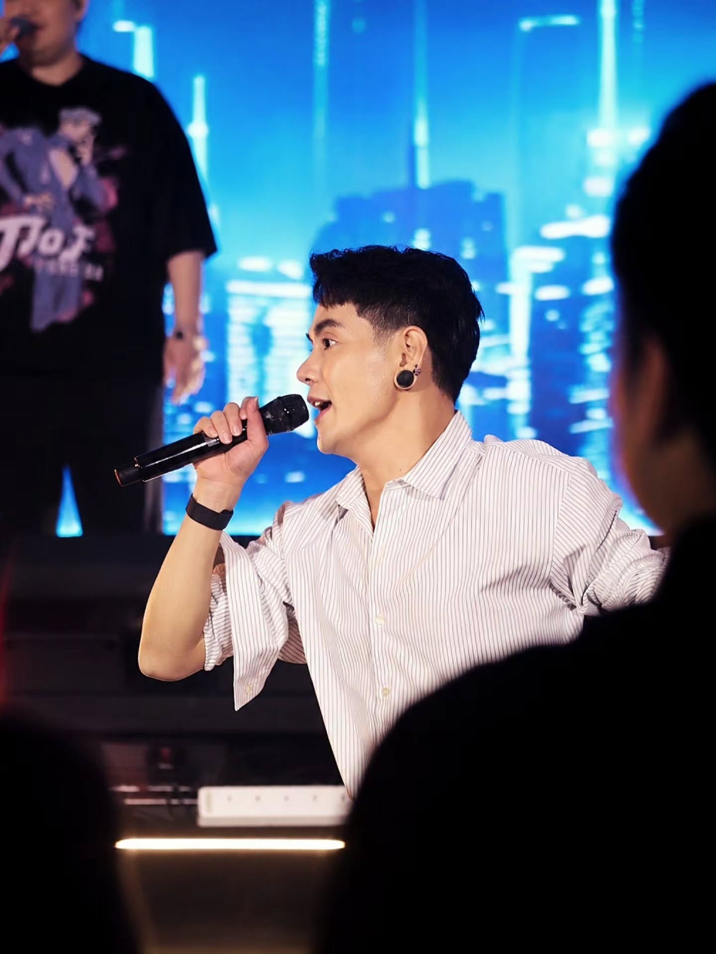 อ๊อฟ - ปองศักดิ์ รัตนพงษ์