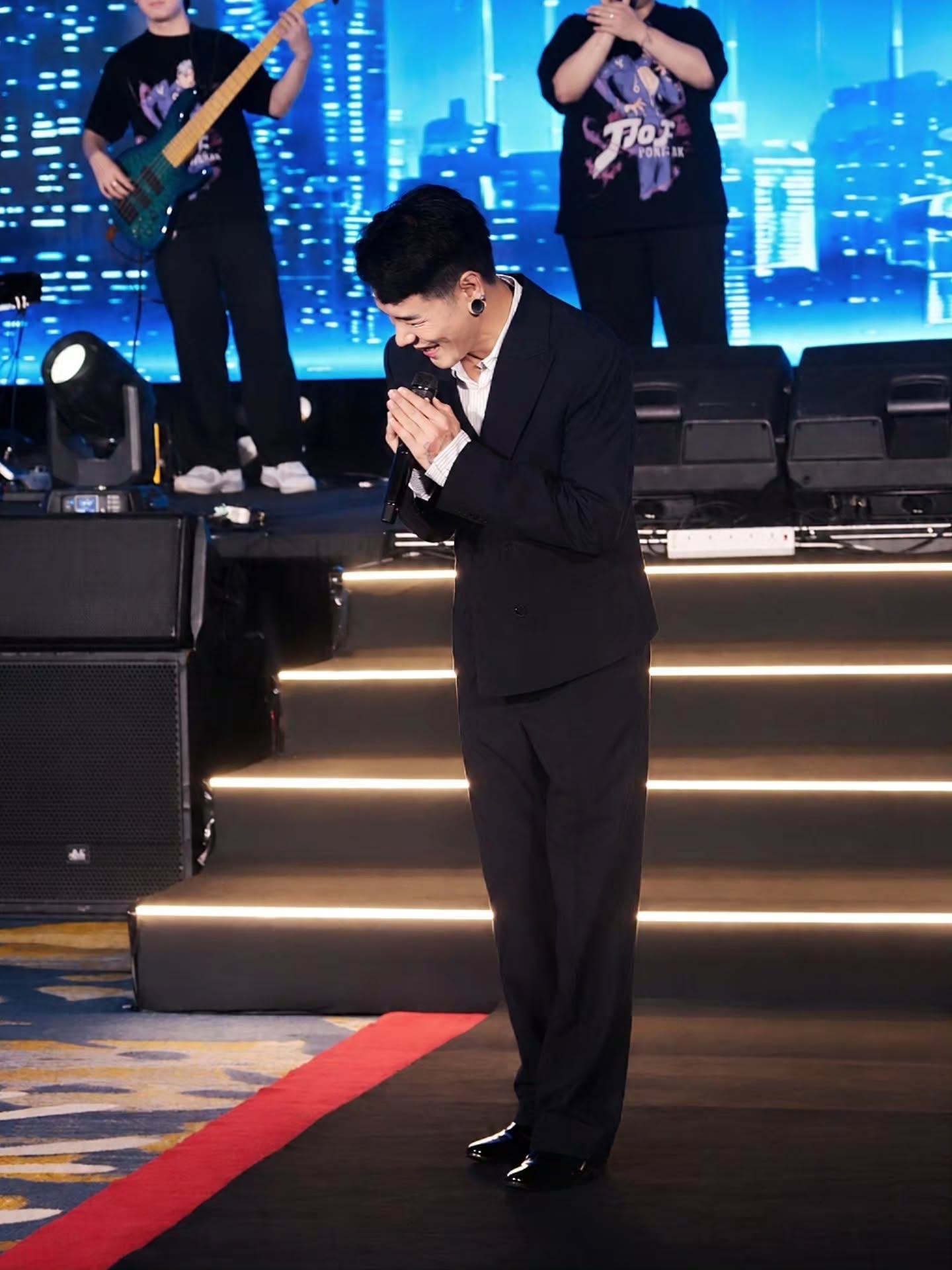 อ๊อฟ - ปองศักดิ์ รัตนพงษ์