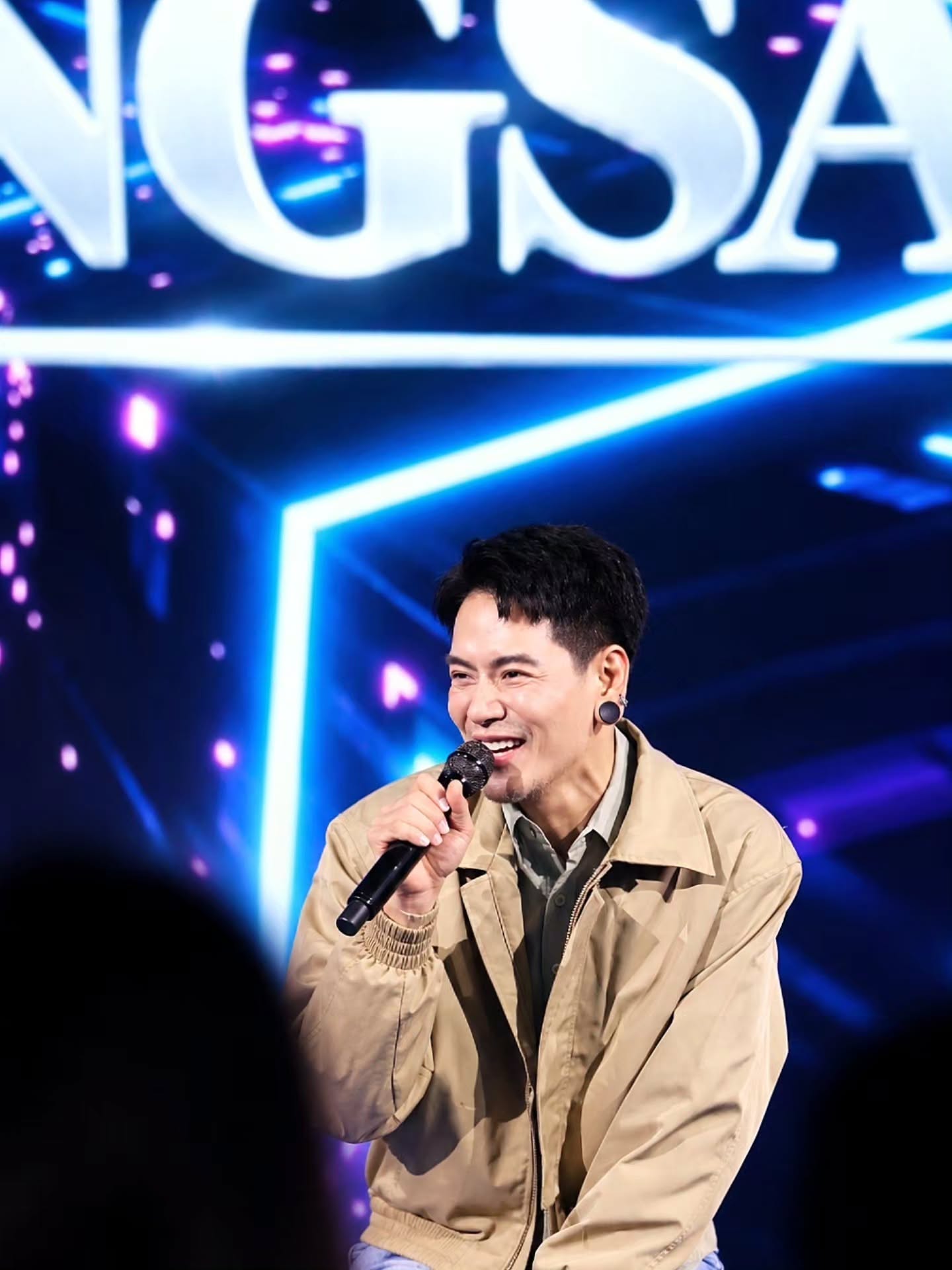 อ๊อฟ - ปองศักดิ์ รัตนพงษ์