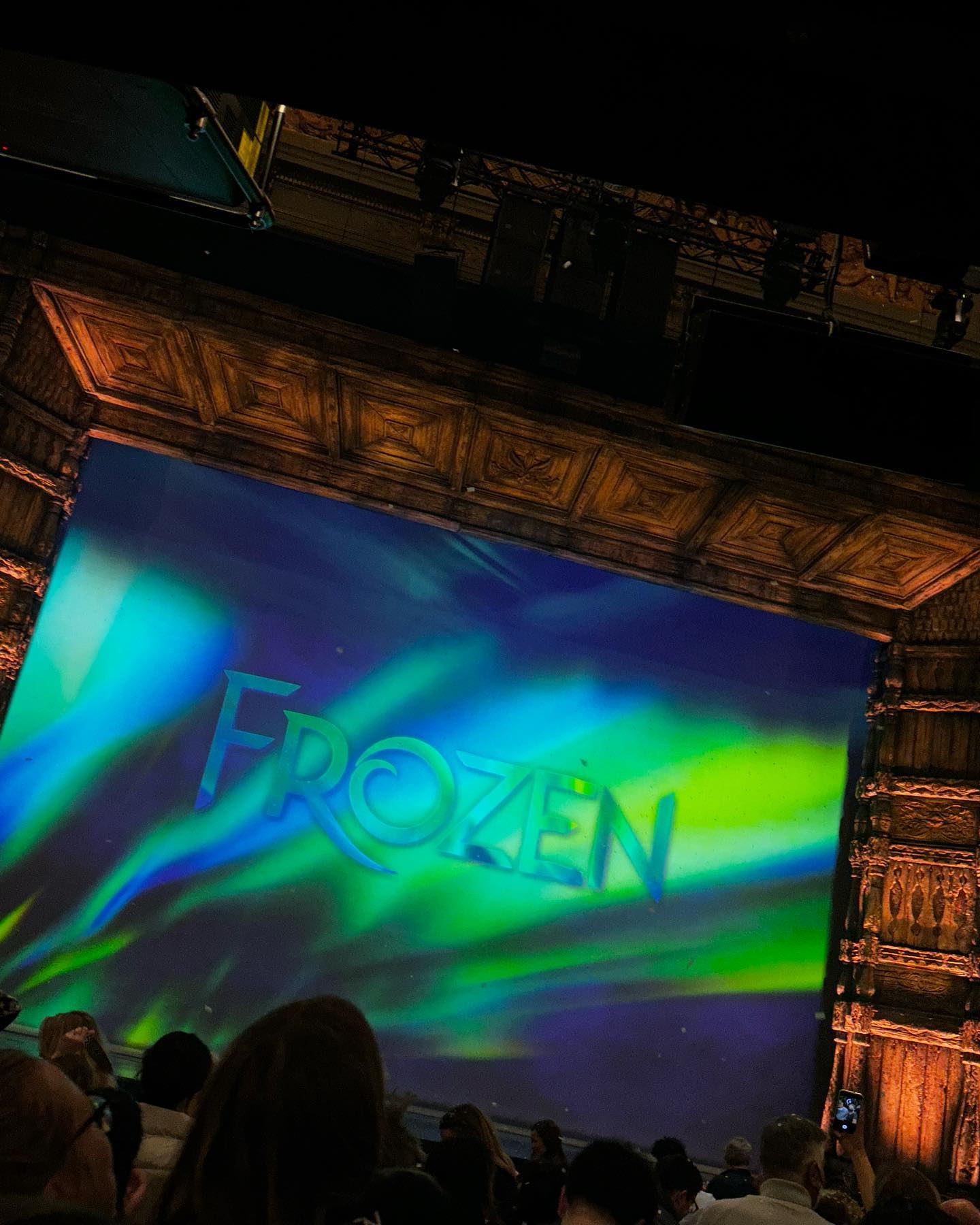 ฟาง - ธนันต์ธรญ์ นีระสิงห์