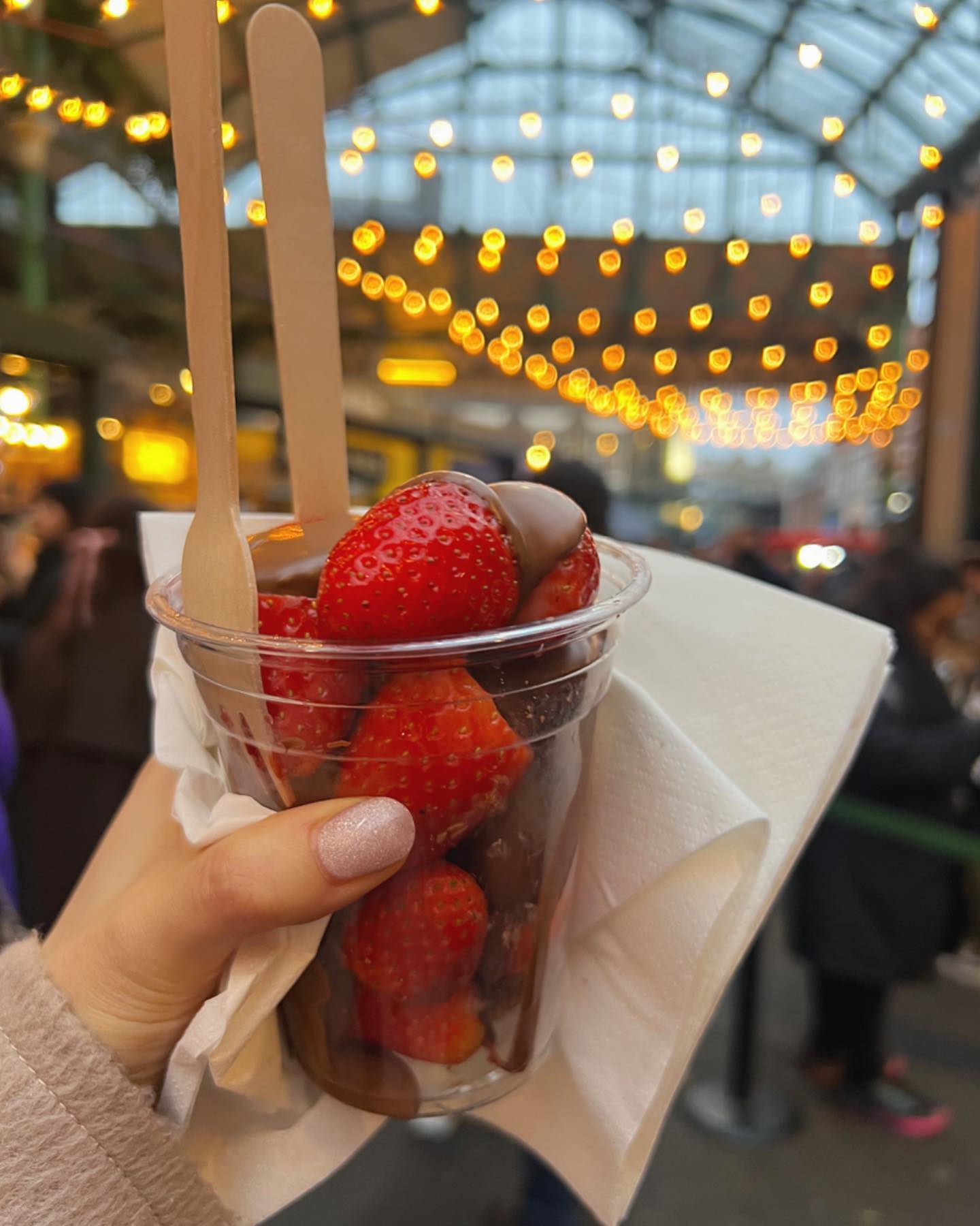 ฟาง - ธนันต์ธรญ์ นีระสิงห์