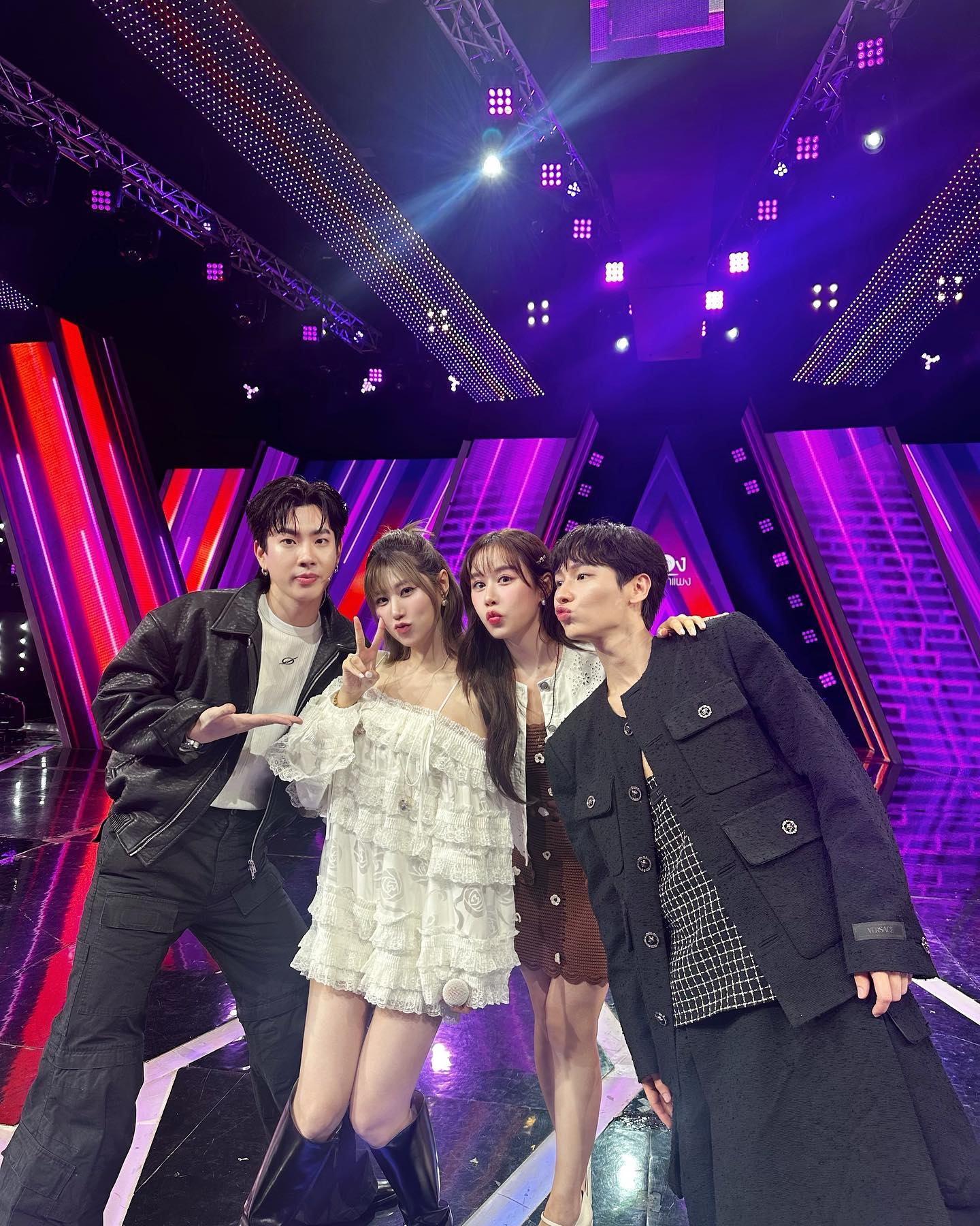 ฟาง - ธนันต์ธรญ์ นีระสิงห์