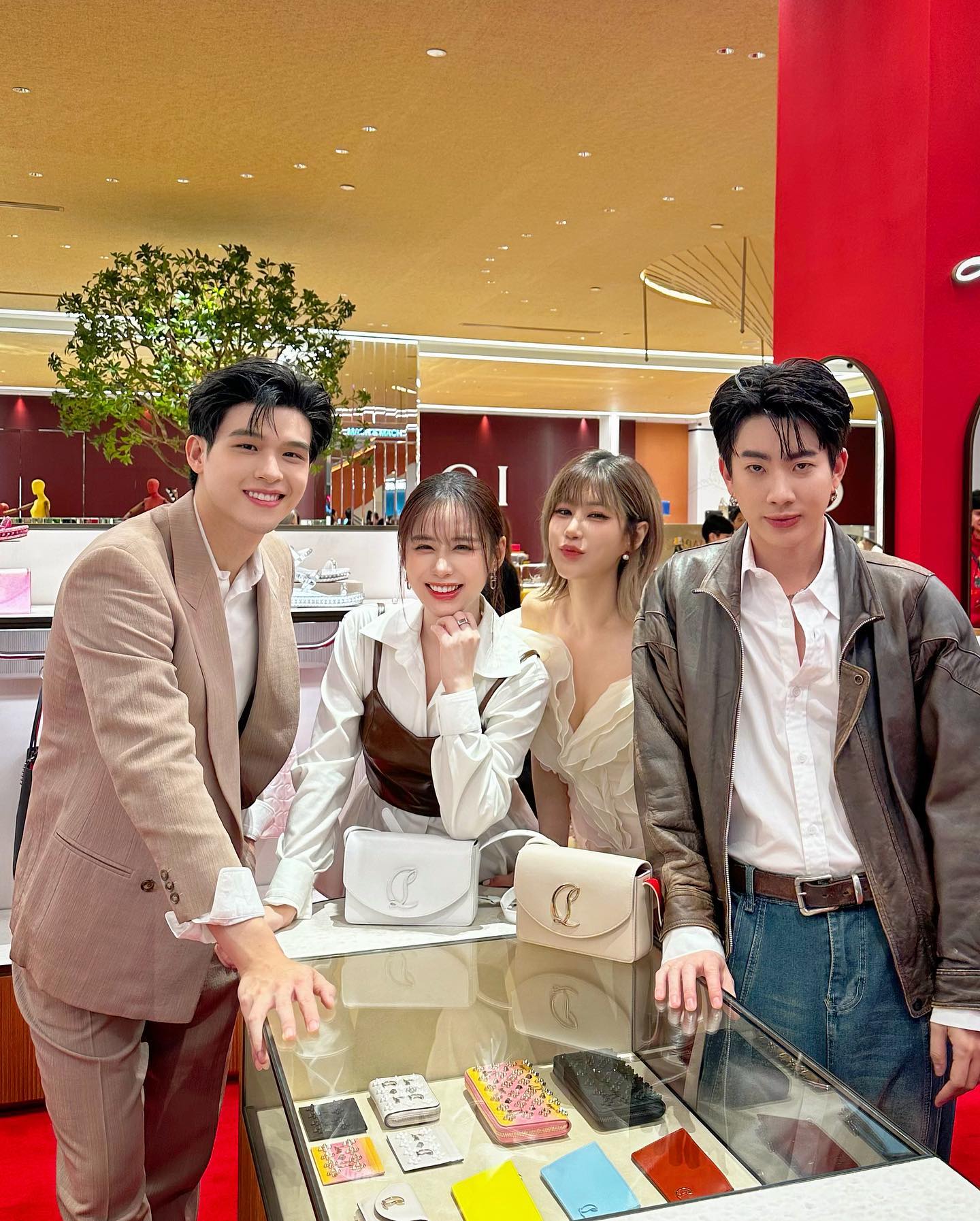 ฟาง - ธนันต์ธรญ์ นีระสิงห์
