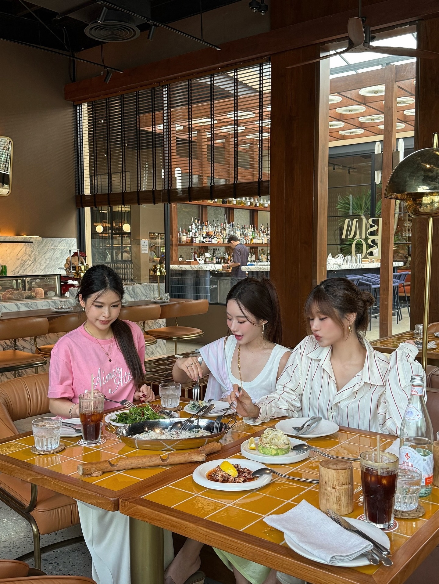 ฟาง - ธนันต์ธรญ์ นีระสิงห์