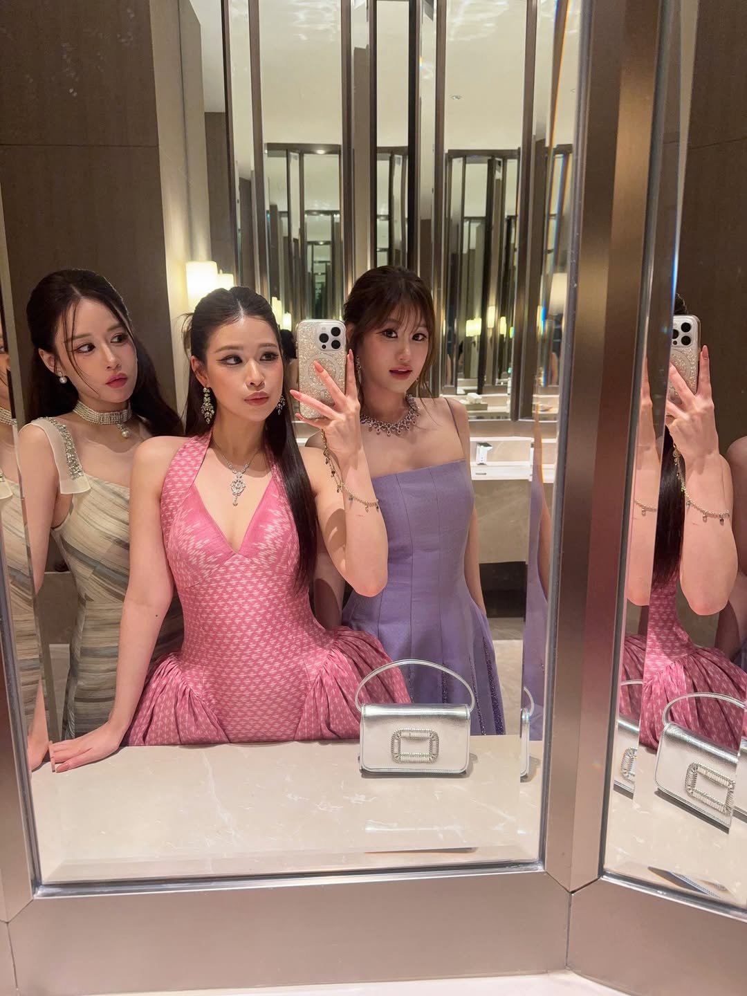 ฟาง - ธนันต์ธรญ์ นีระสิงห์