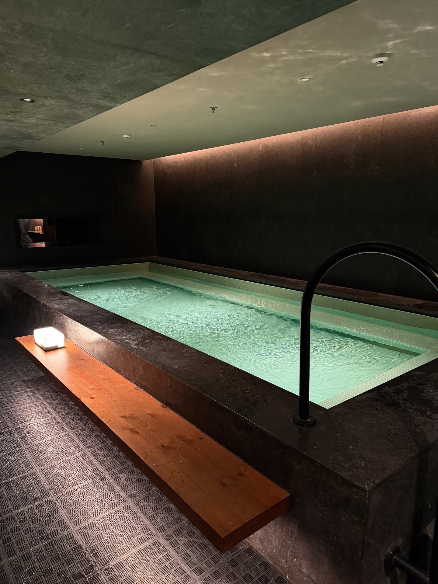 ฟาง - ธนันต์ธรญ์ นีระสิงห์