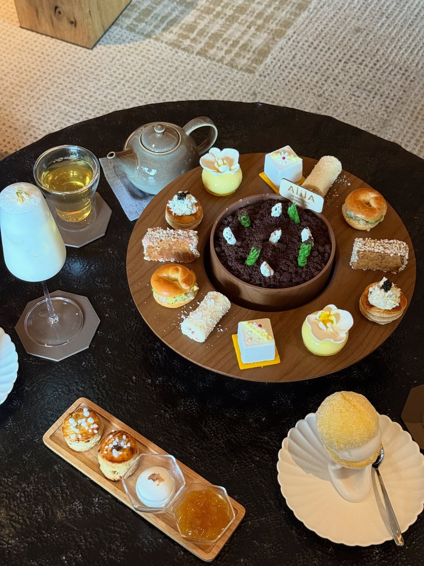 ฟาง - ธนันต์ธรญ์ นีระสิงห์