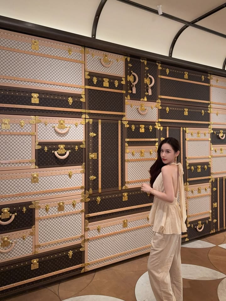 ฟาง - ธนันต์ธรญ์ นีระสิงห์