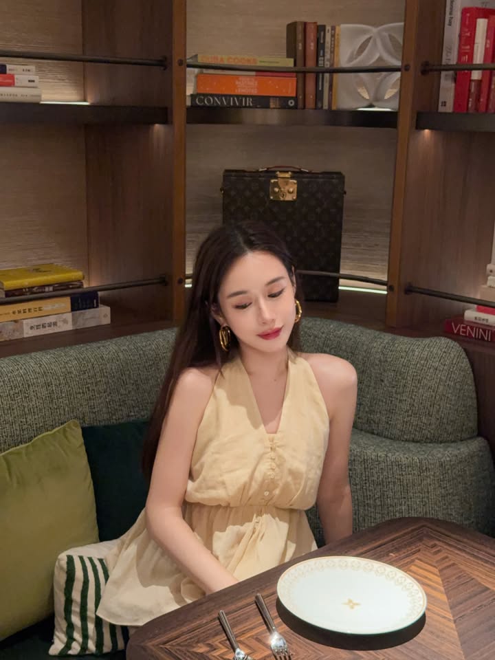 ฟาง - ธนันต์ธรญ์ นีระสิงห์