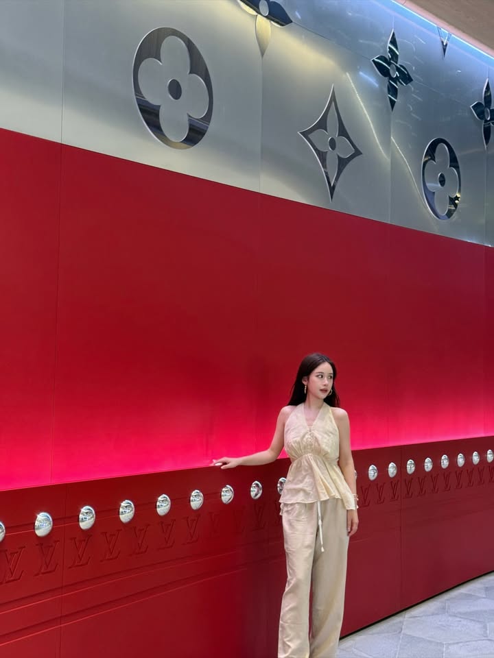 ฟาง - ธนันต์ธรญ์ นีระสิงห์