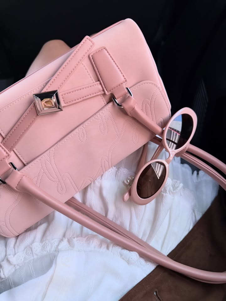 ฟาง - ธนันต์ธรญ์ นีระสิงห์