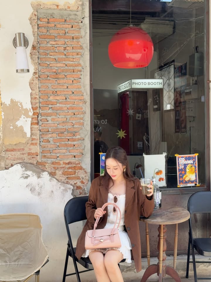 ฟาง - ธนันต์ธรญ์ นีระสิงห์