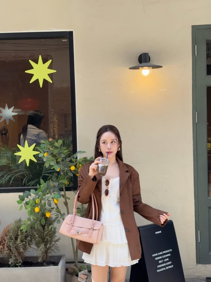 ฟาง - ธนันต์ธรญ์ นีระสิงห์