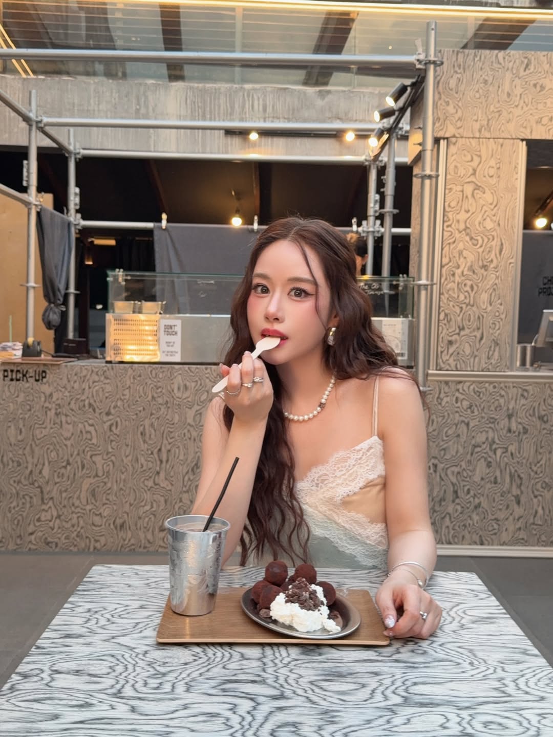 ฟาง - ธนันต์ธรญ์ นีระสิงห์