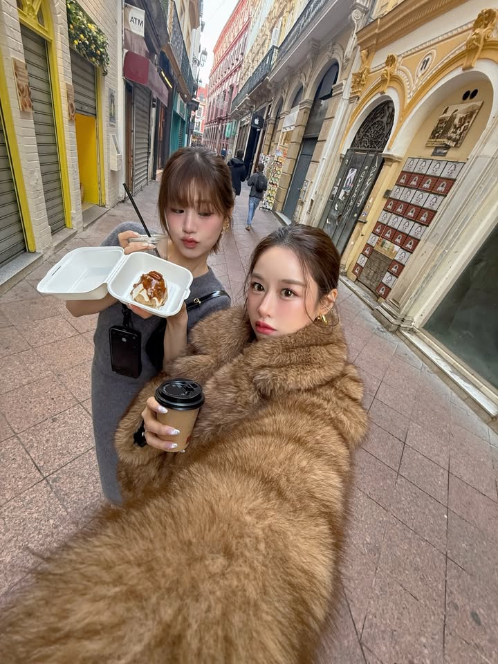 ฟาง - ธนันต์ธรญ์ นีระสิงห์