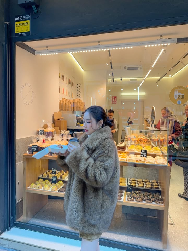 ฟาง - ธนันต์ธรญ์ นีระสิงห์