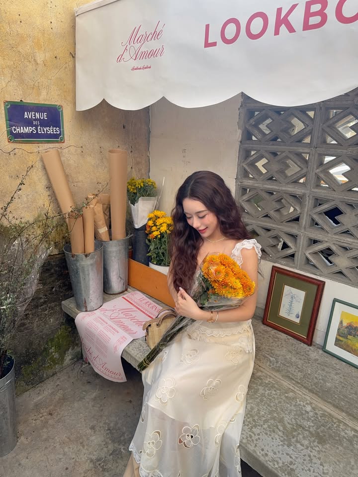 ฟาง - ธนันต์ธรญ์ นีระสิงห์