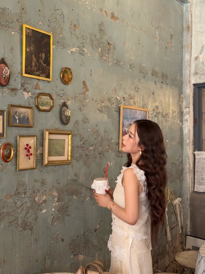 ฟาง - ธนันต์ธรญ์ นีระสิงห์