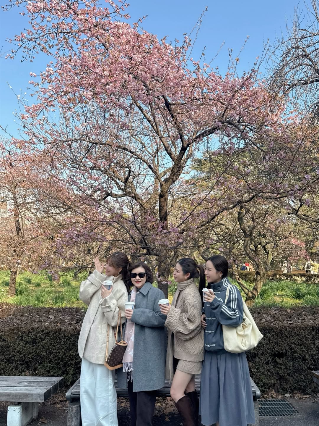 ฟาง - ธนันต์ธรญ์ นีระสิงห์