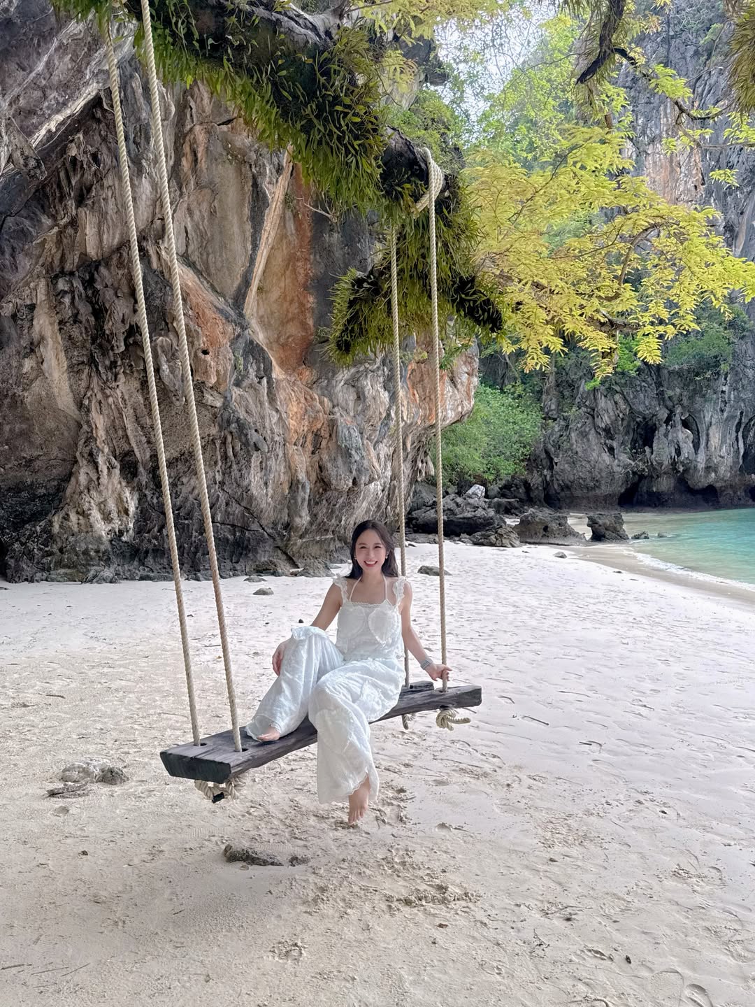 ฟาง - ธนันต์ธรญ์ นีระสิงห์