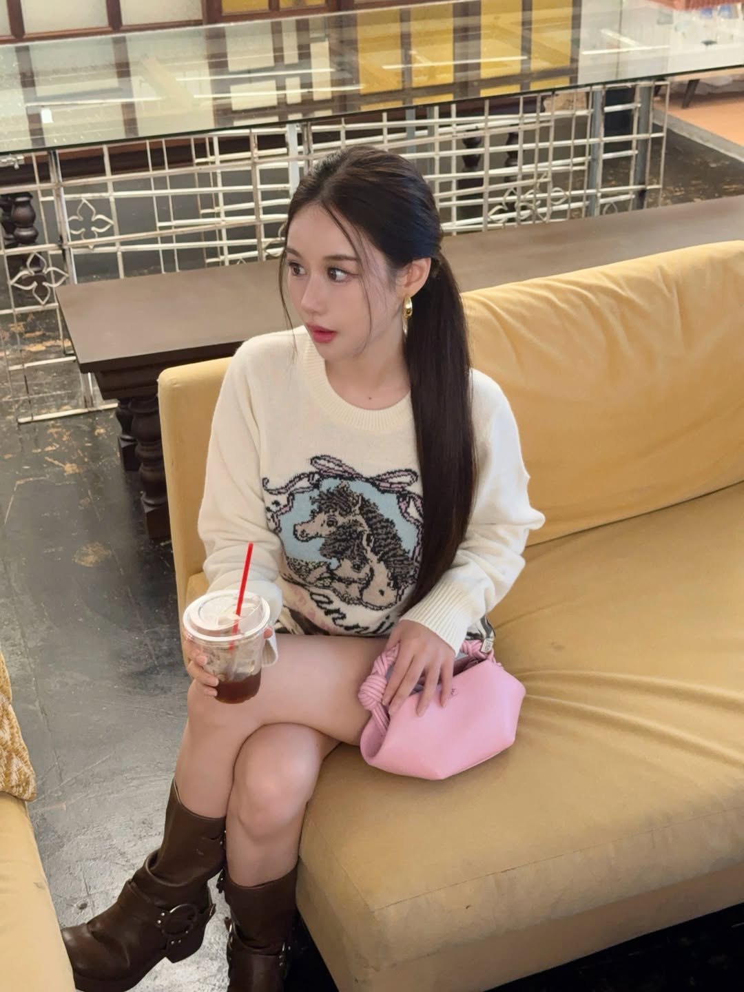 ฟาง - ธนันต์ธรญ์ นีระสิงห์