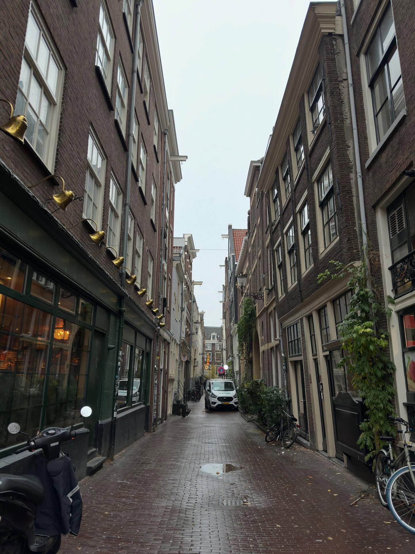 เฟียต - ภัชทา จันทร์เงิน