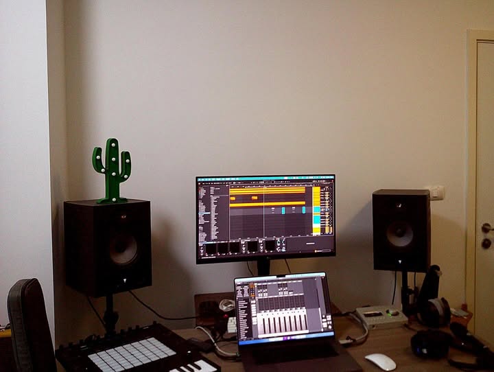 เฟียต - ภัชทา จันทร์เงิน