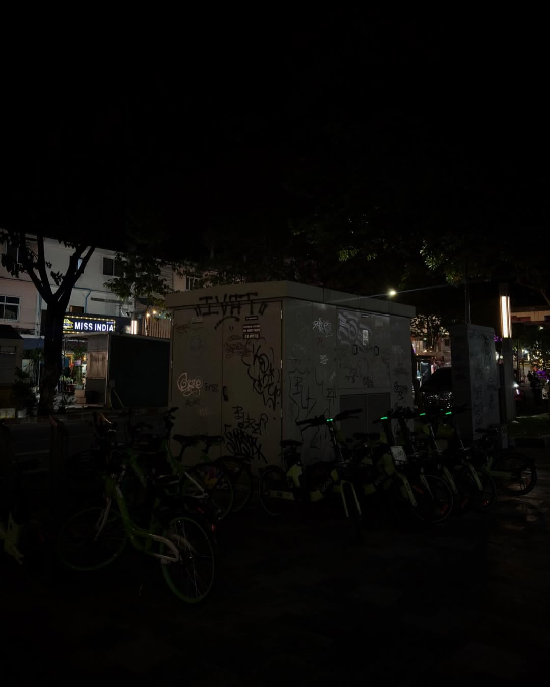 เฟียต - ภัชทา จันทร์เงิน