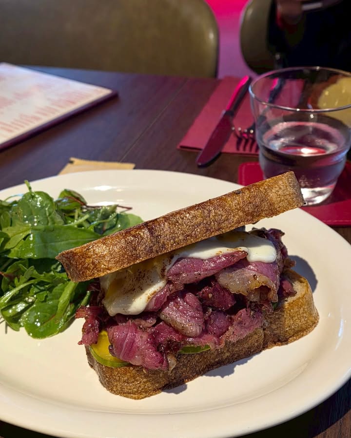 นานิ - หิรัญกฤษฎิ์ ช่างคำ