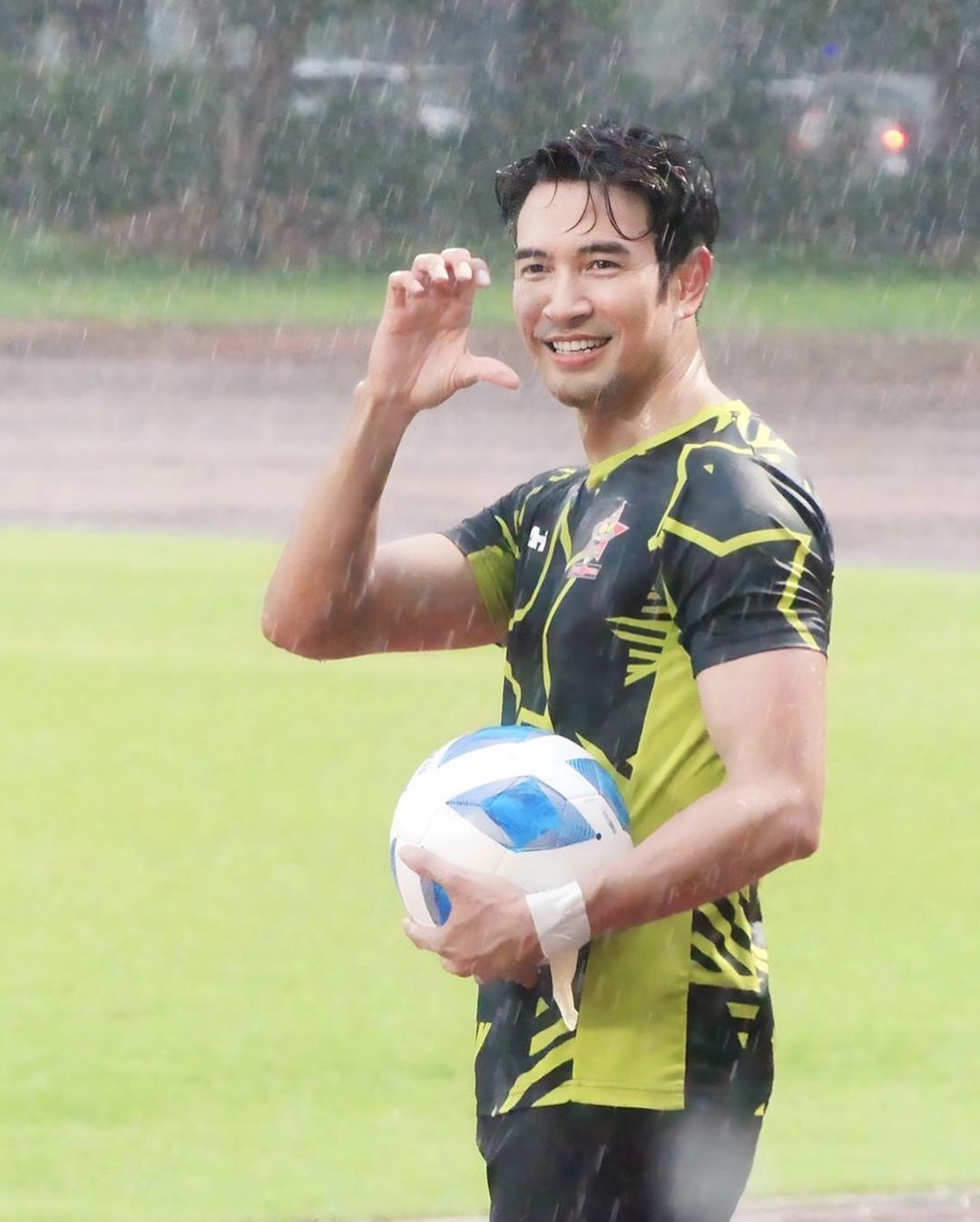 เกรท - วรินทร ปัญหกาญจน์