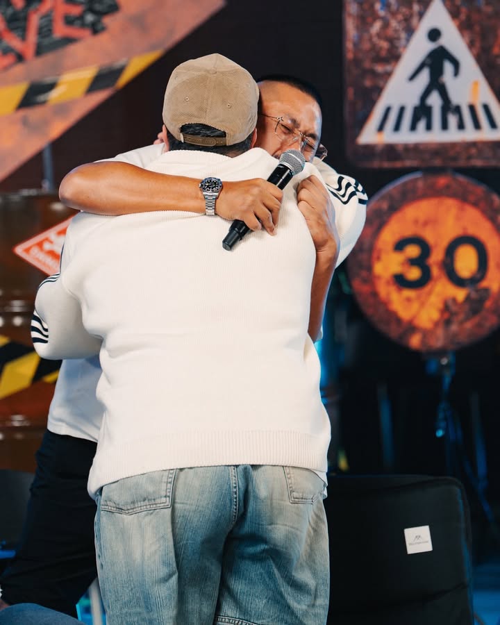 โอ๊ต - ปราโมทย์ ปาทาน