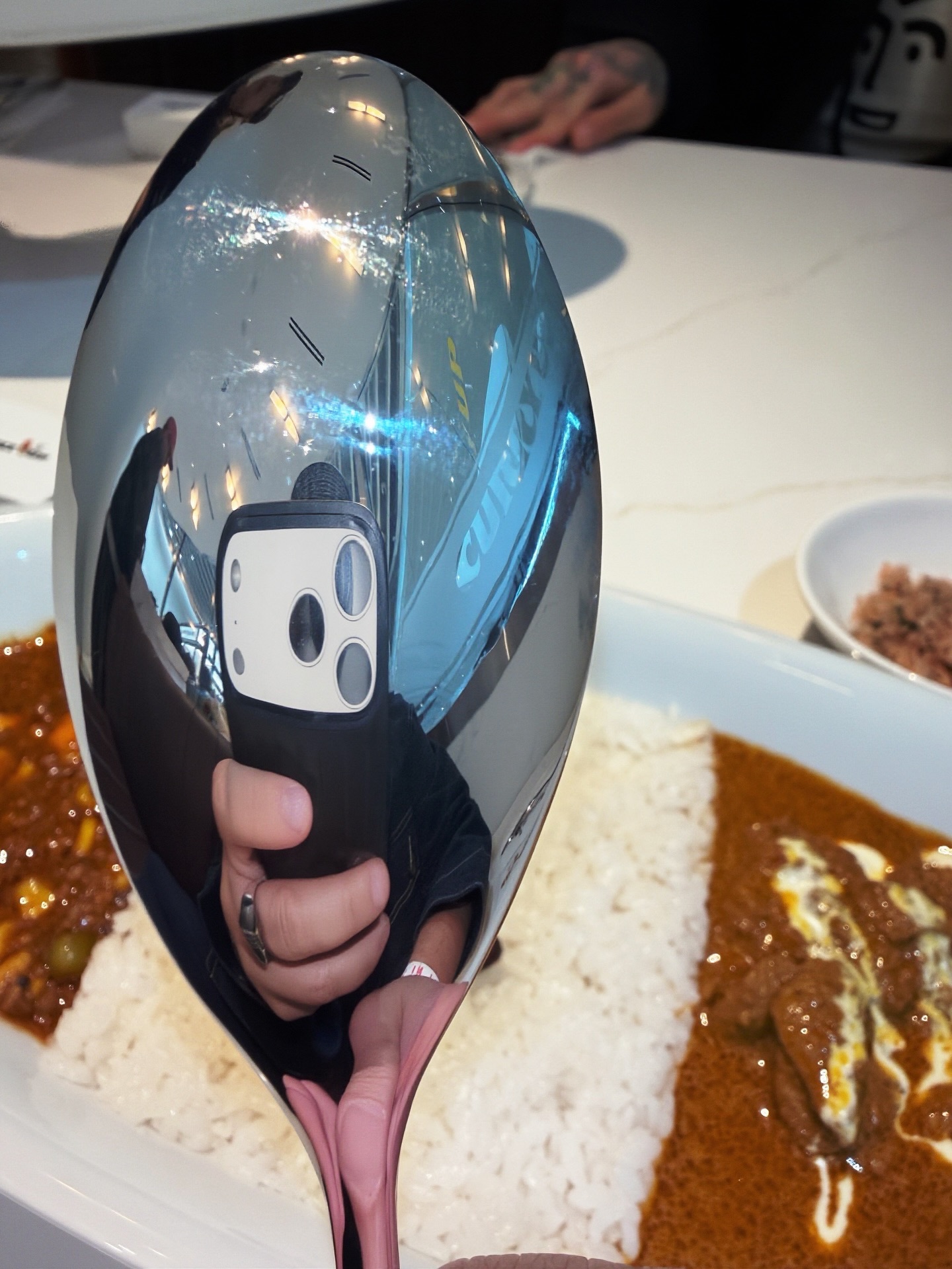 โอ๊ต - ปราโมทย์ ปาทาน