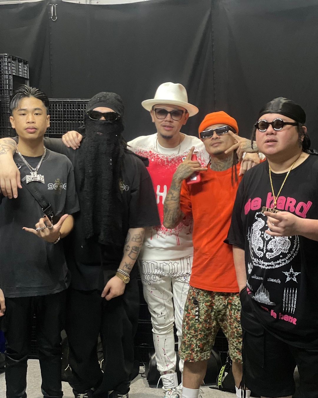ขัน - ขันเงิน เนื้อนวล