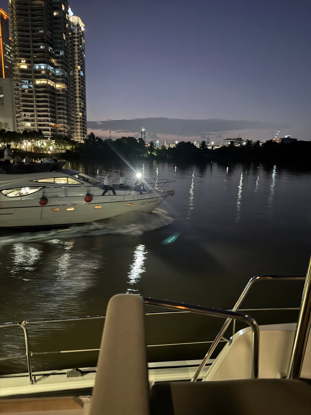 ขัน - ขันเงิน เนื้อนวล