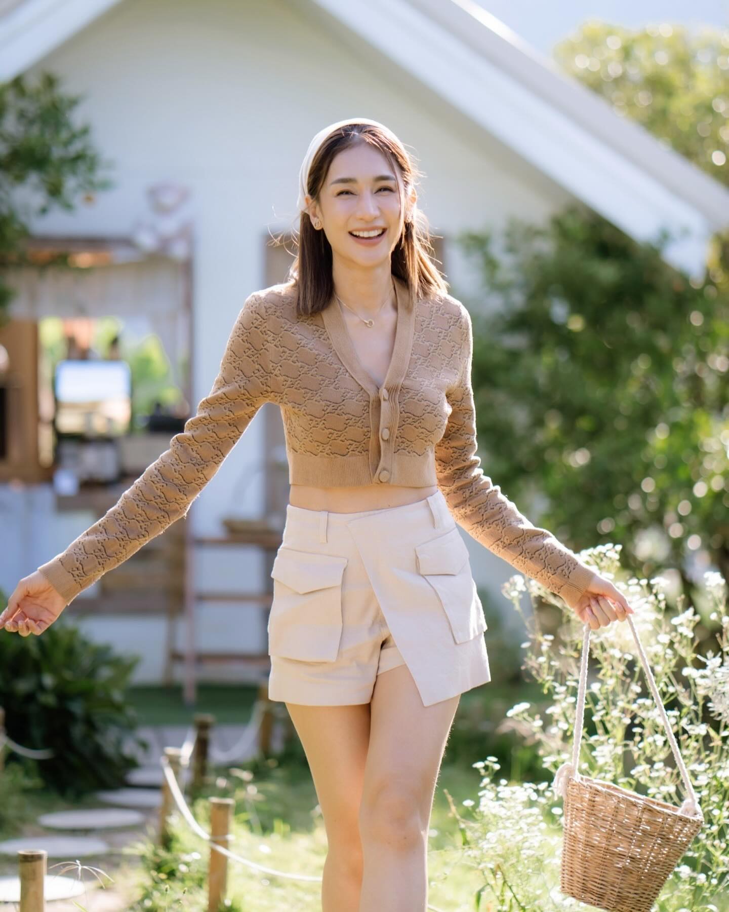 เนย - โชติกา วงศ์วิลาศ