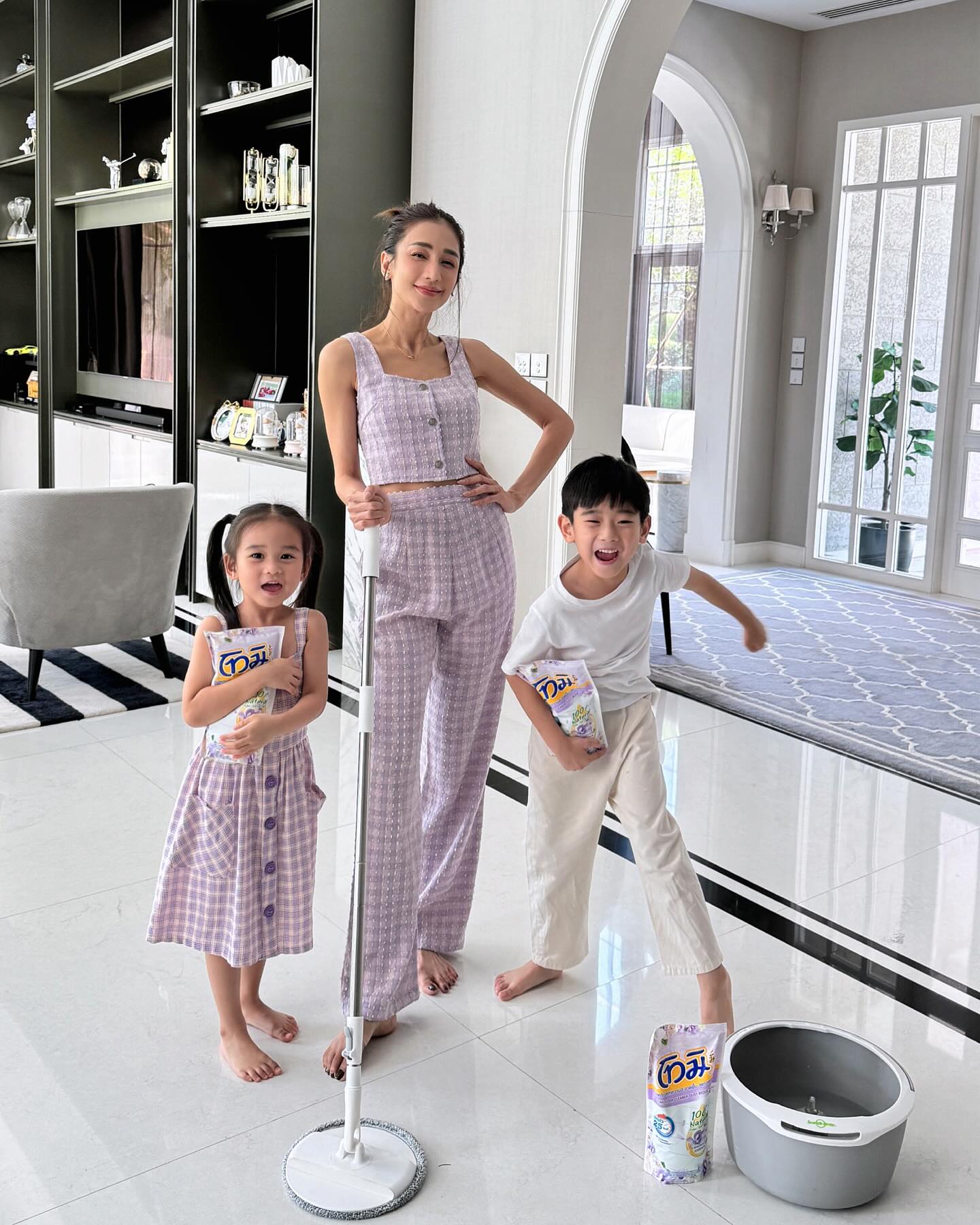 เนย - โชติกา วงศ์วิลาศ